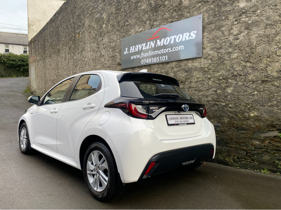 2021 Toyota Yaris 1.5L Petrol Hybrid For Sale Images