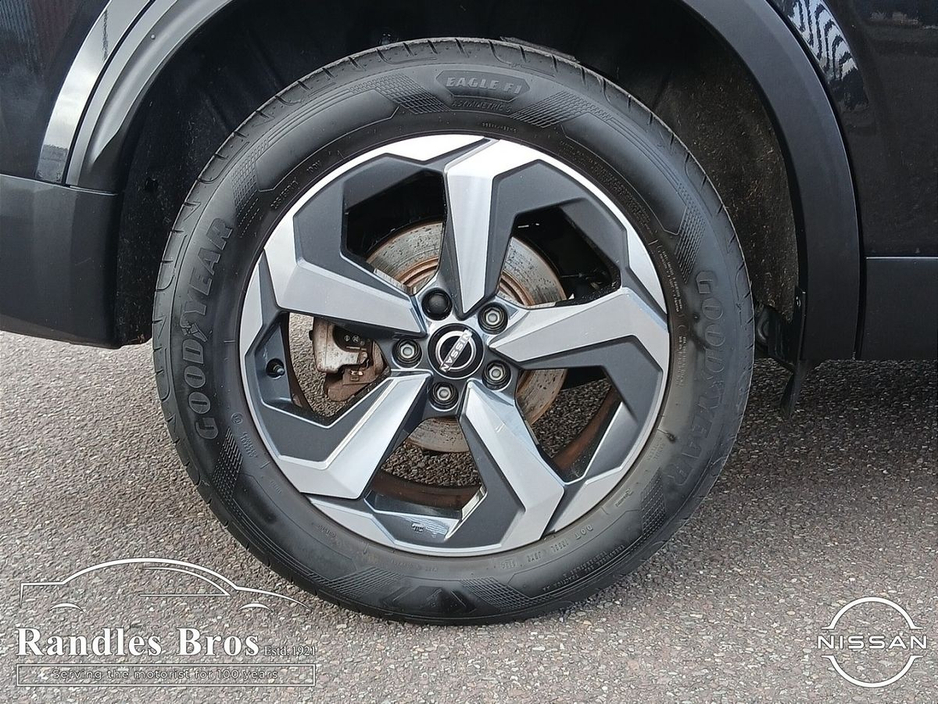 Nissan Qashqai ePOWER QASHQAI SV — thumbnail 9