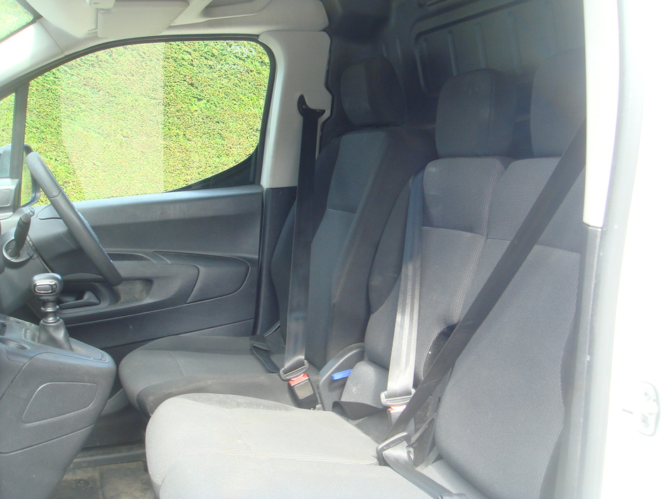2023 Vauxhall Combo 1.5L Diesel For Sale Images