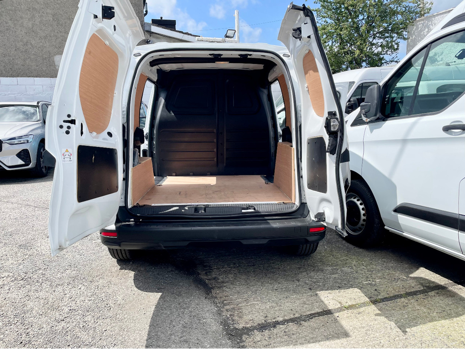 2023 Renault Kangoo 1.5L Diesel For Sale Images