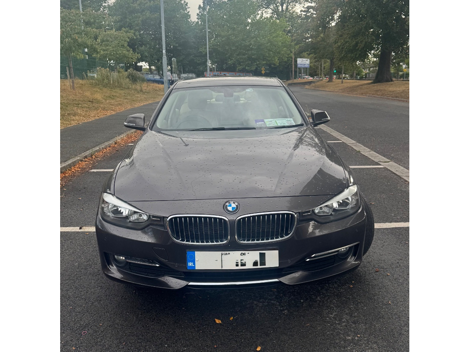 BMW 3 Series D LUXURY — thumbnail 2