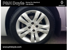 2016 Peugeot 5008 1.6L Diesel For Sale Images