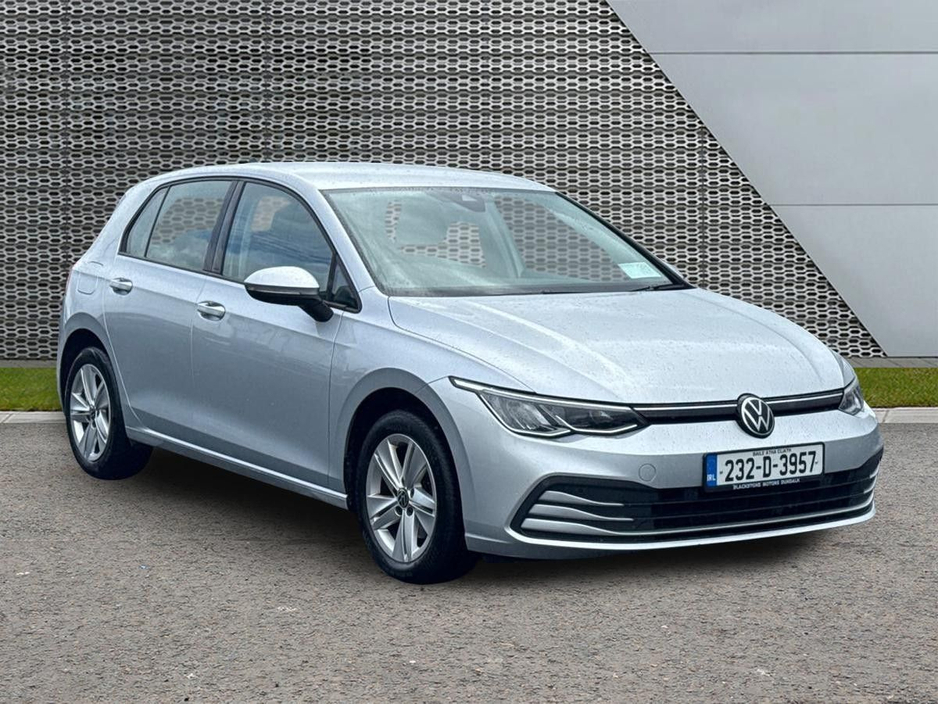 Volkswagen Golf 1.0 TSI 110HP Life