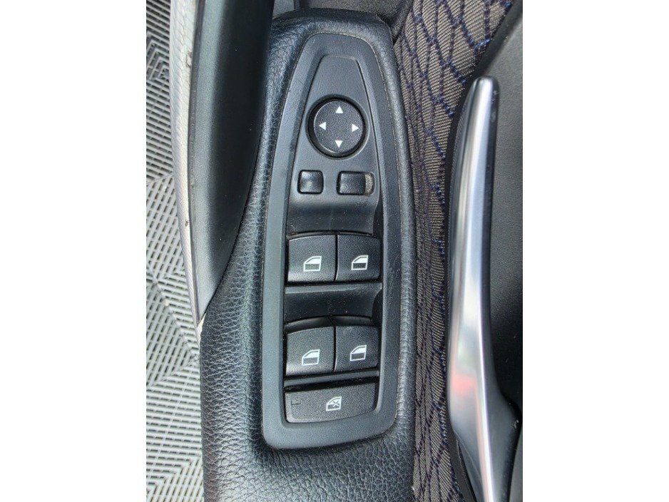 2013 BMW 3 Series 2L Diesel For Sale Images