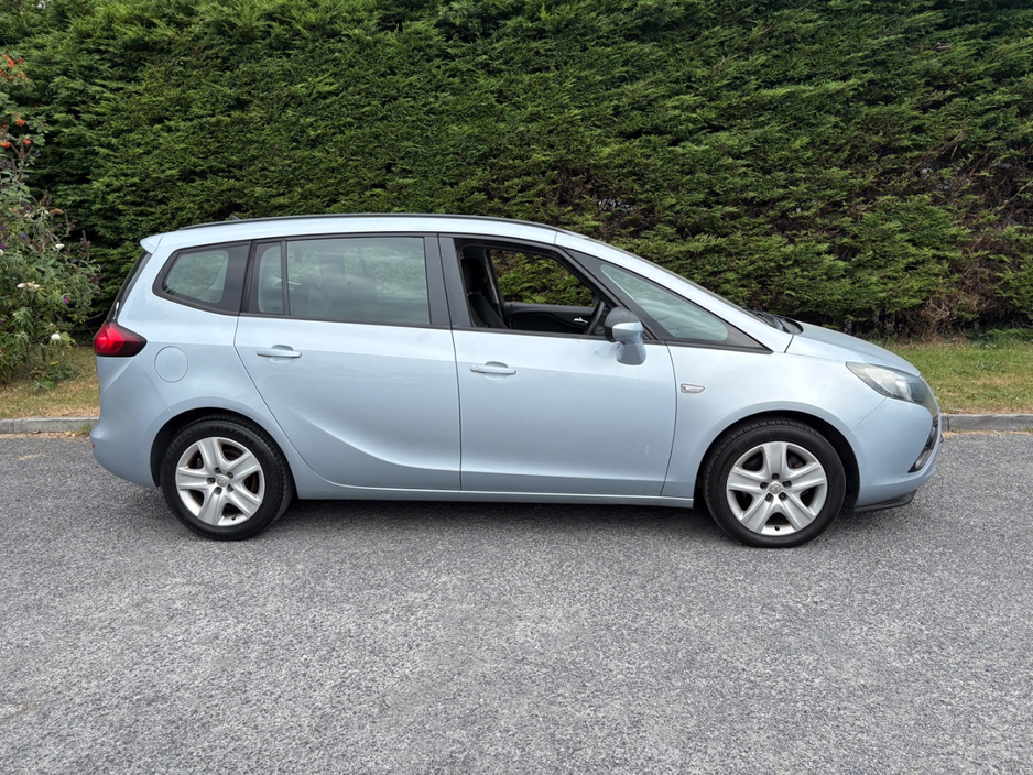 2014 Vauxhall Zafira 1.6L Diesel For Sale Images