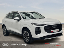 Audi Q3 €479 p/m - E-HYBRID SE 270 HP A/T