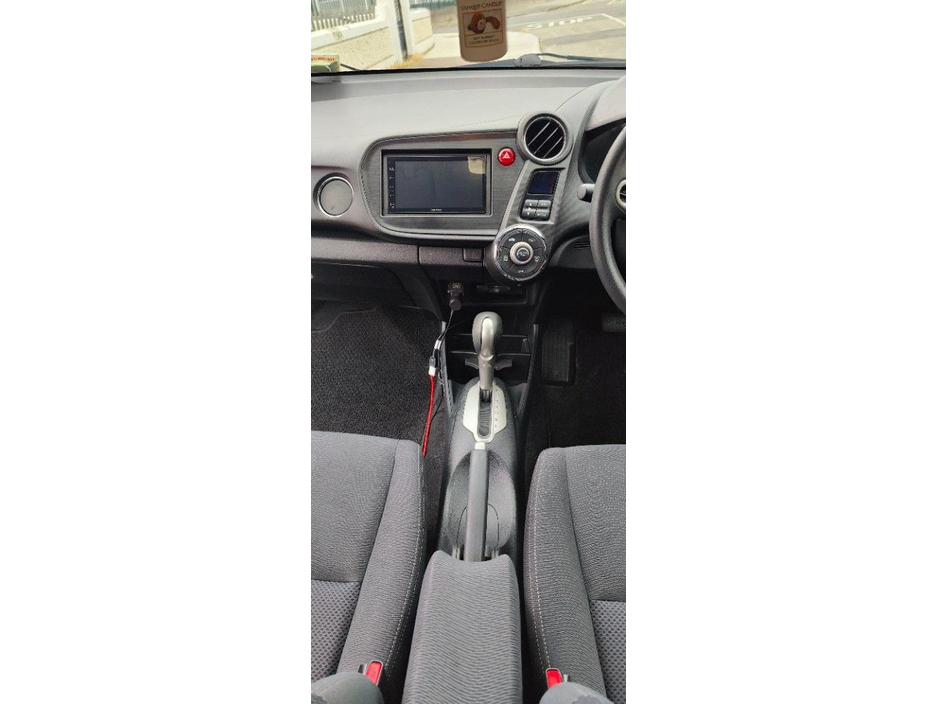 Honda Insight 1.3 SE Hatchback Petrol Automatic (98bhp) — thumbnail 10