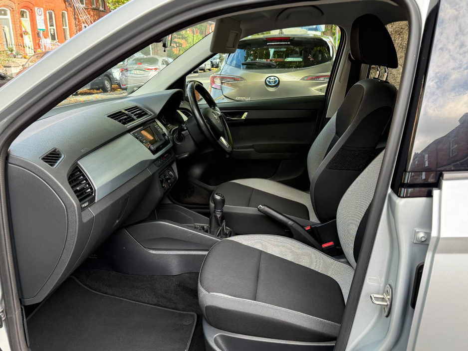 2015 Skoda Fabia 1L Petrol For Sale Images