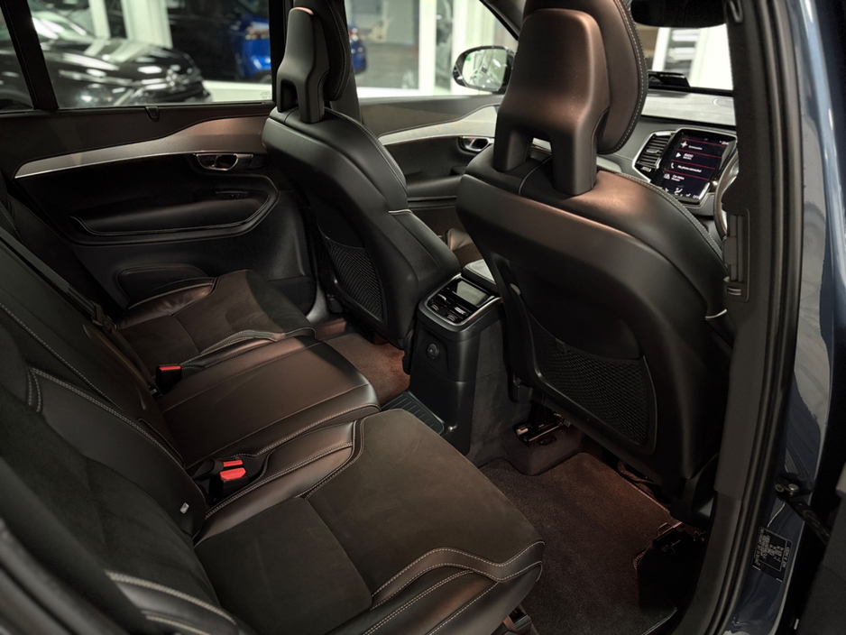 2021 Volvo XC90 2L Petrol Plug-in Hybrid For Sale Images