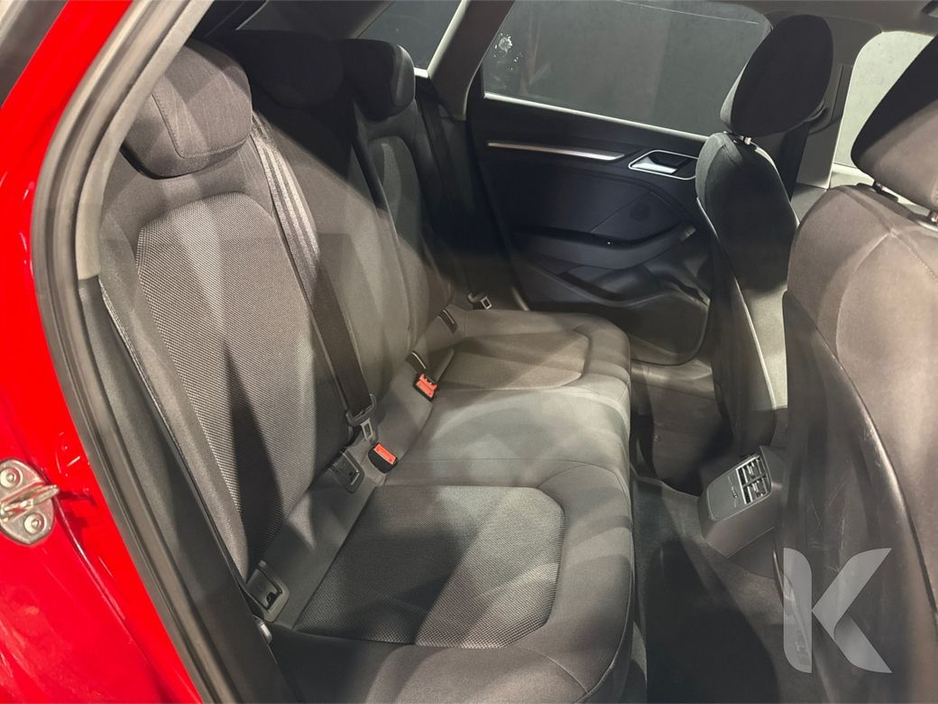 Audi A3 1.4TFSI AUTOMATIC - FACTORY ALLOYS - LOW MILEAGE — thumbnail 13