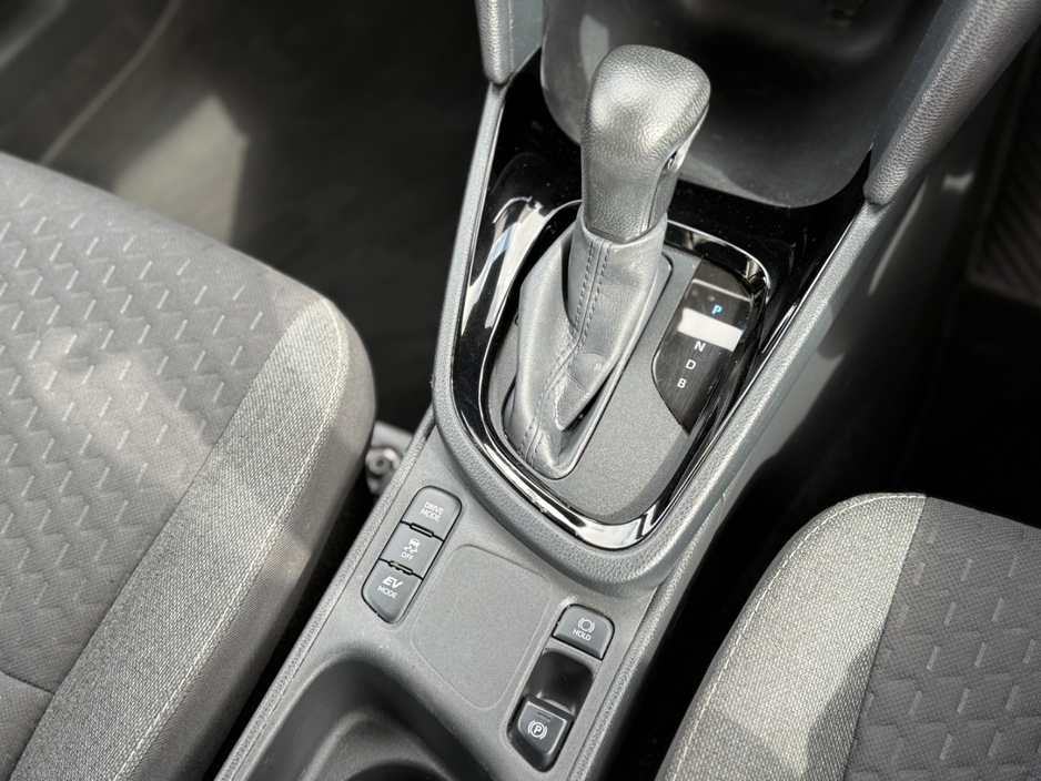 2024 Toyota Yaris Cross 1.5L Petrol Hybrid For Sale Images