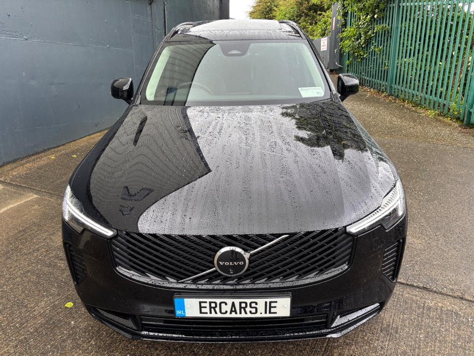 2025 Volvo XC90 2L Hybrid For Sale Images