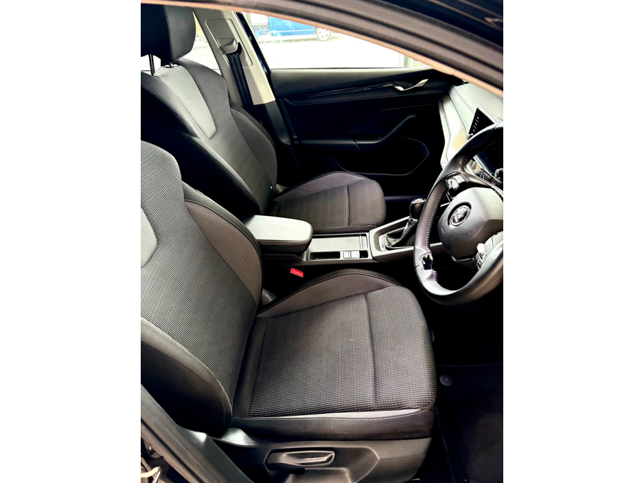 2023 Skoda Octavia 2L Diesel For Sale Images