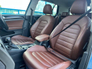 2014 VOLKSWAGEN GOLF HIGHLINE 1.4 TSI AUTO // PANORAMIC SUNROOF // HEATED LEATHER SEATS // BLUETOOTH MUSIC