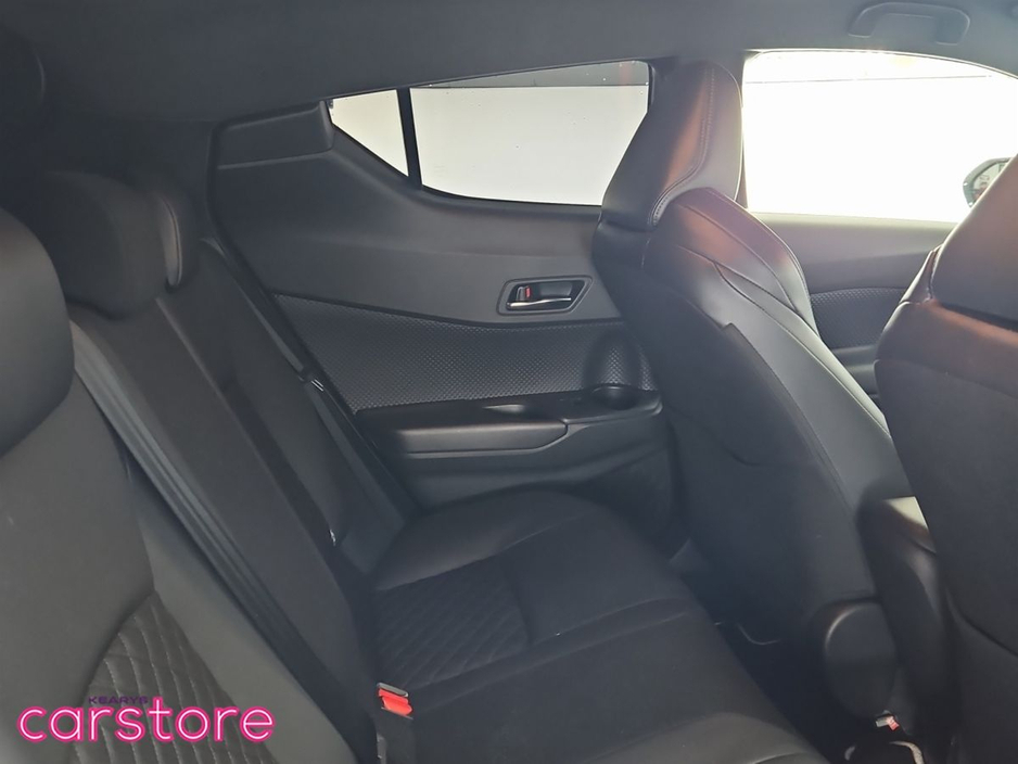 Toyota C-HR 1.8 HYBRID Auto (Full body kit) — thumbnail 10
