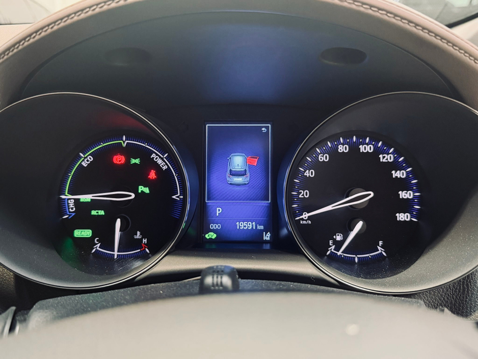 2018 Toyota C-HR 1.8L Petrol Hybrid For Sale Images