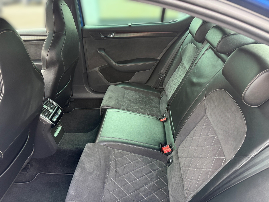2020 Skoda Superb 1.4L Petrol Plug-in Hybrid For Sale Images