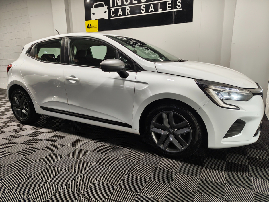 2022 Renault Clio 1L Petrol For Sale Images