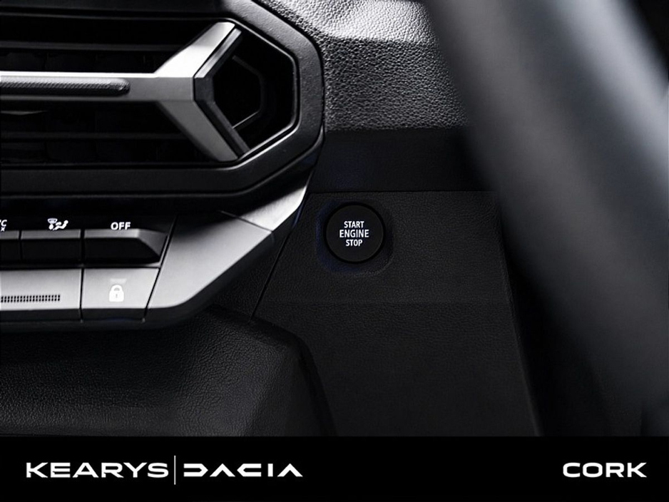 Dacia Duster Journey HEV 155 E06X,gap smart 2 yrs service pack extra insurances — thumbnail 16