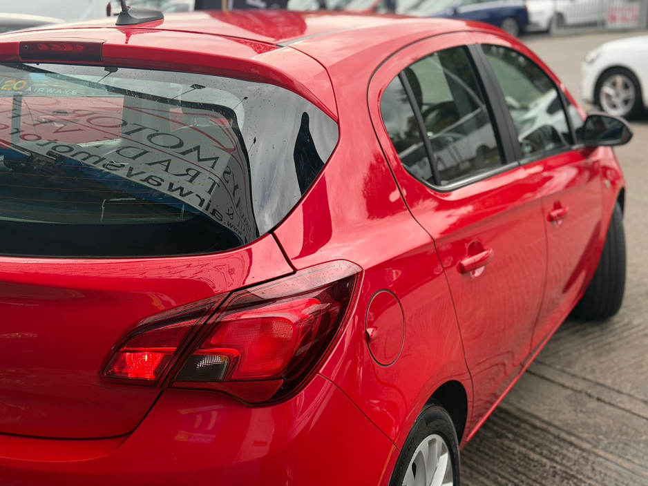 Opel Corsa 1.4 SE - FULL DEALER HIST - HIGH SPEC — thumbnail 10
