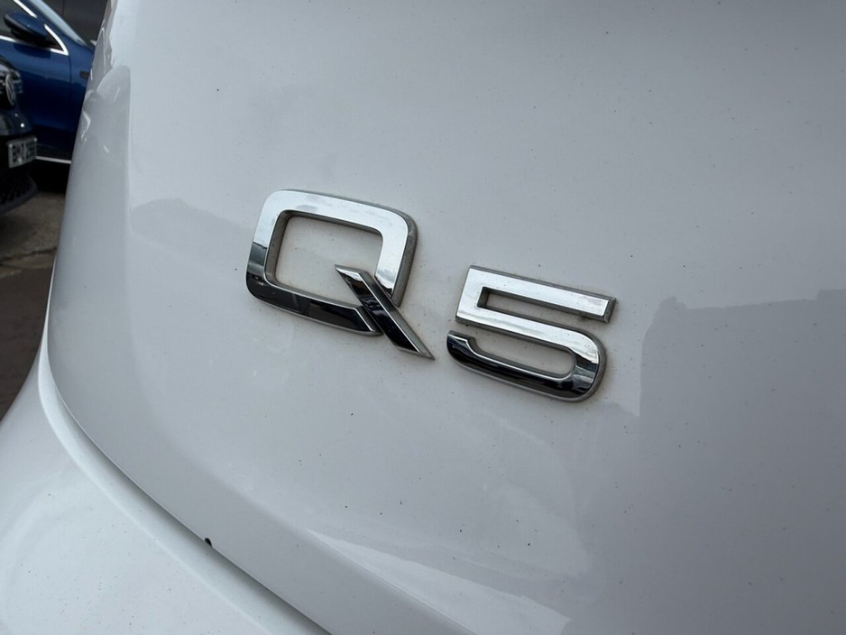 2023 Audi Q5 2L Diesel For Sale Images