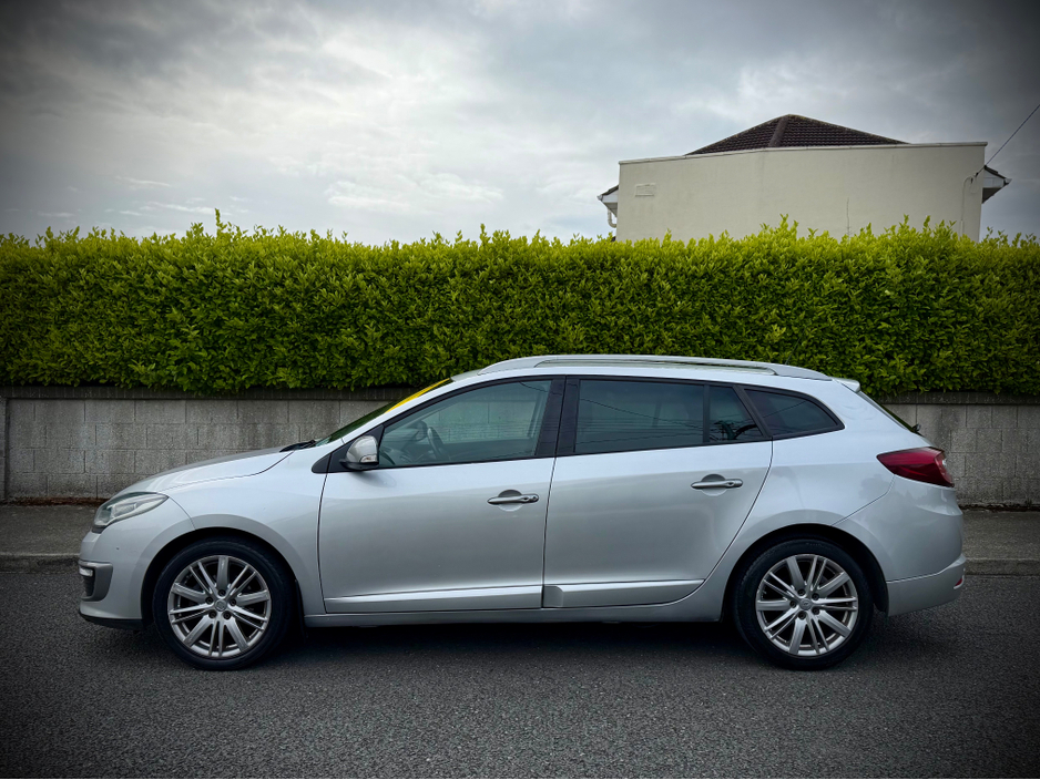2015 Renault Grand Megane 1.5L Diesel For Sale Images