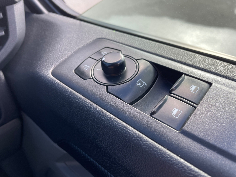 2025 Ford Transit 2L Diesel For Sale Images