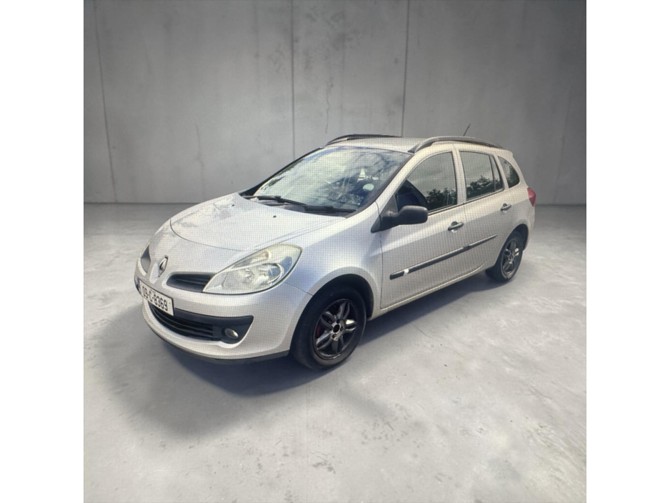2009 Renault Clio 1.1L Petrol For Sale Images