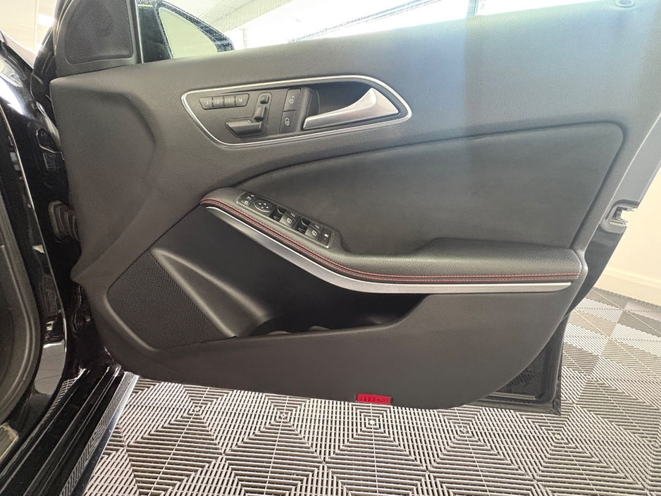 2013 Mercedes-Benz A Class 1.6L Petrol For Sale Images