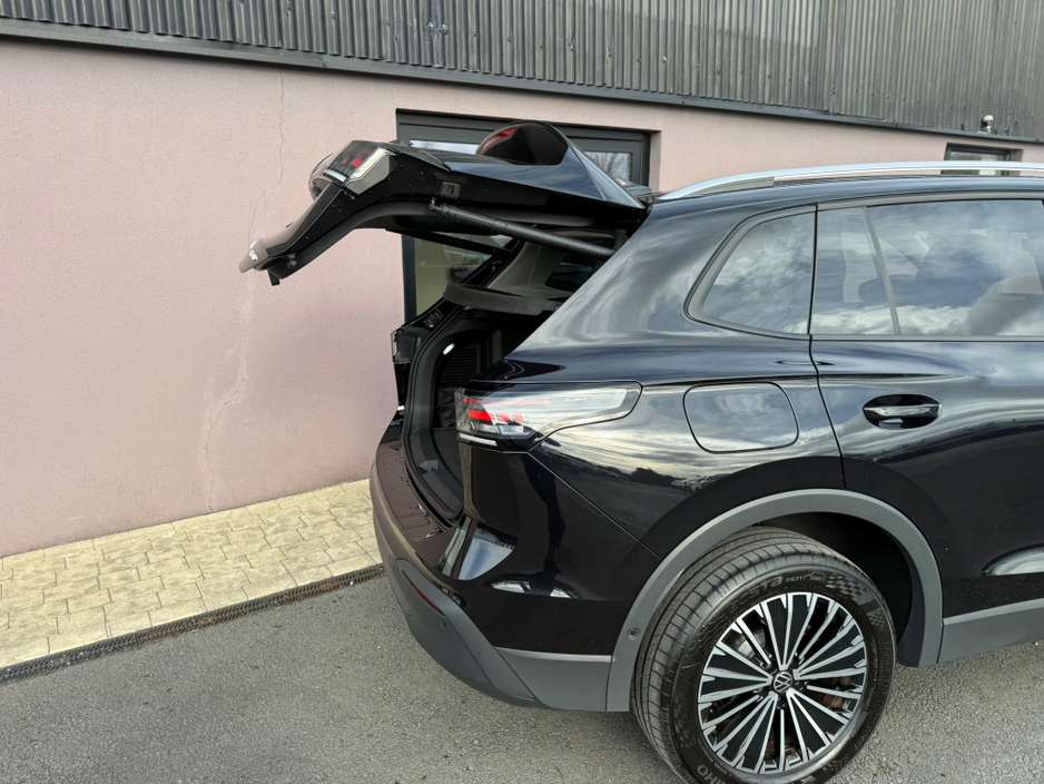 2024 Volkswagen Tiguan 1.5L Petrol Plug-in Hybrid For Sale Images