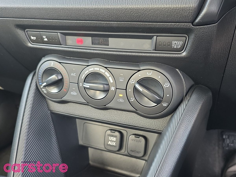 Mazda Demio Mazda 2 Saloon — thumbnail 20
