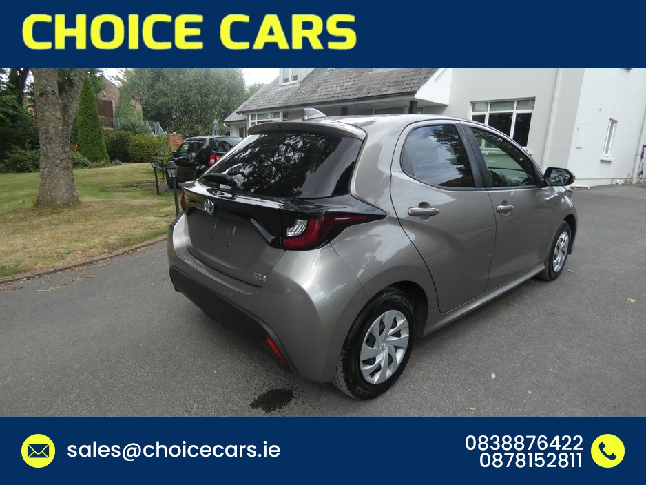 2021 Toyota Yaris 1.5L Hybrid For Sale Images