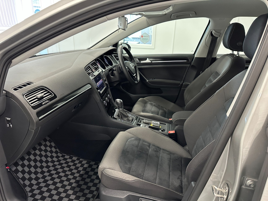 2016 Volkswagen Golf 1.4L Petrol For Sale Images