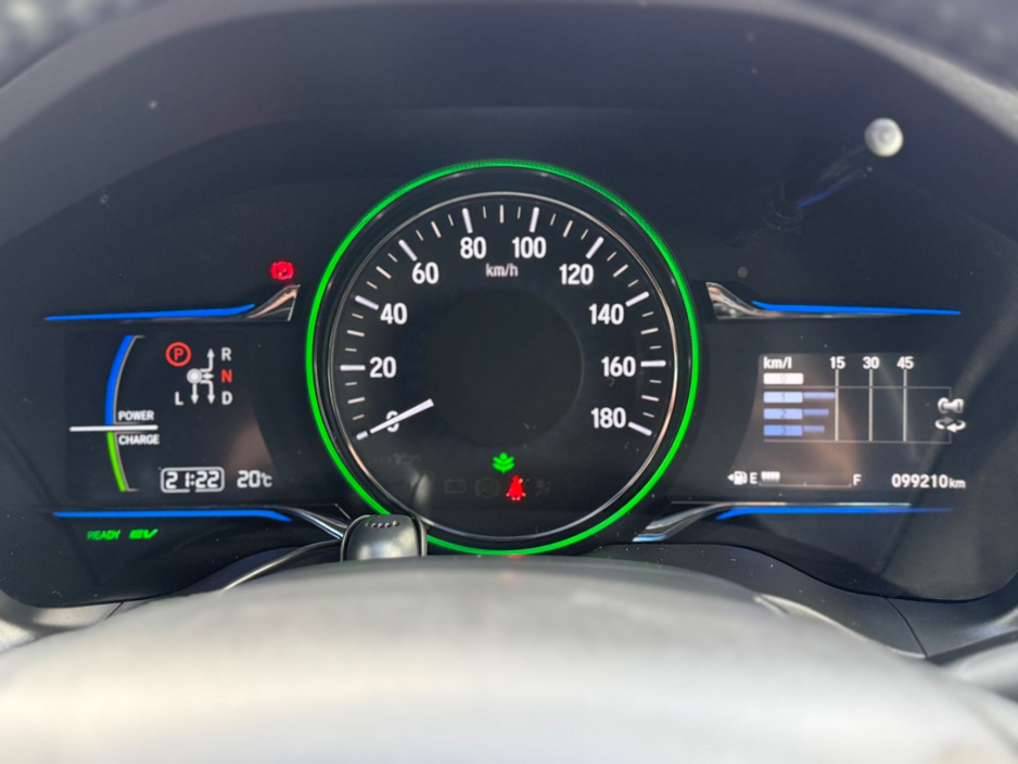 2014 Honda Vezel 1.4L Petrol Hybrid For Sale Images