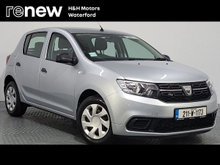 Dacia Sandero "Under 10,000kms" "2 Year Warranty" "Bluetooth" "Metallic Paint"