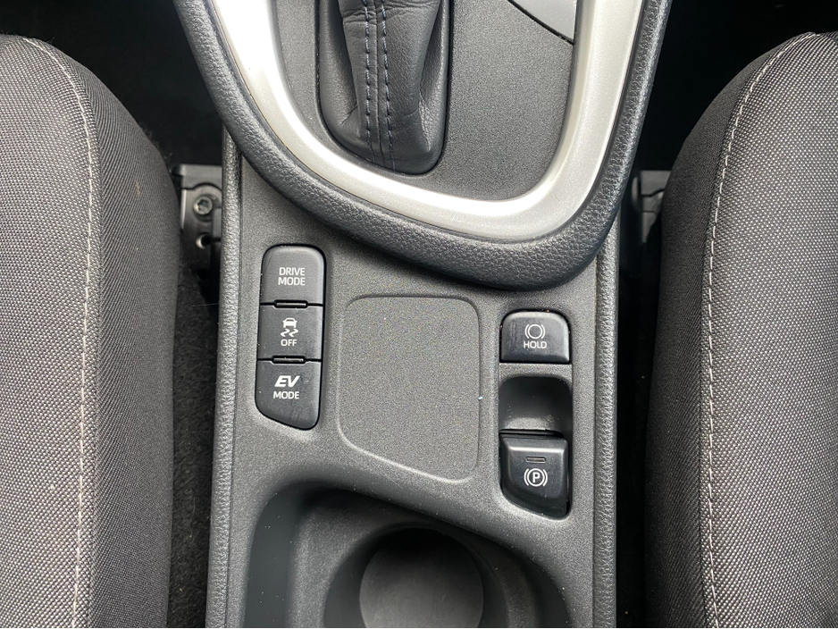 2021 Toyota Yaris 1.5L Petrol Hybrid For Sale Images
