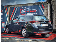 2018 Toyota Auris 1.8L Petrol Hybrid For Sale Images