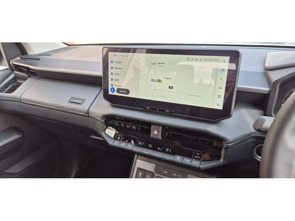2026 Toyota Hilux 2.8L Diesel For Sale Images