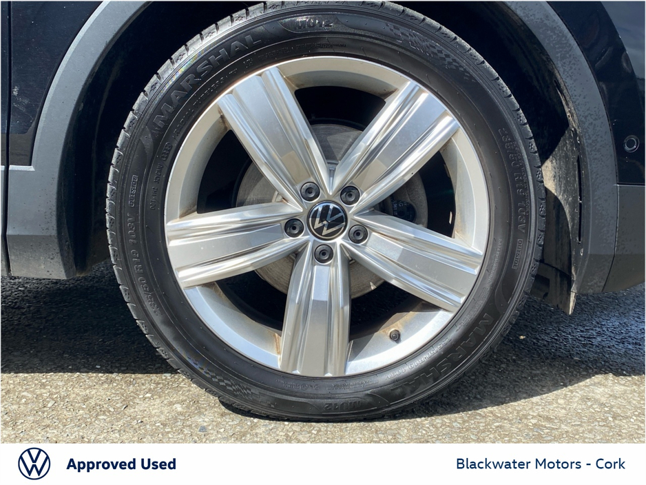 Volkswagen Tiguan 2.0TDI 150BHP ELEGANCE — thumbnail 9
