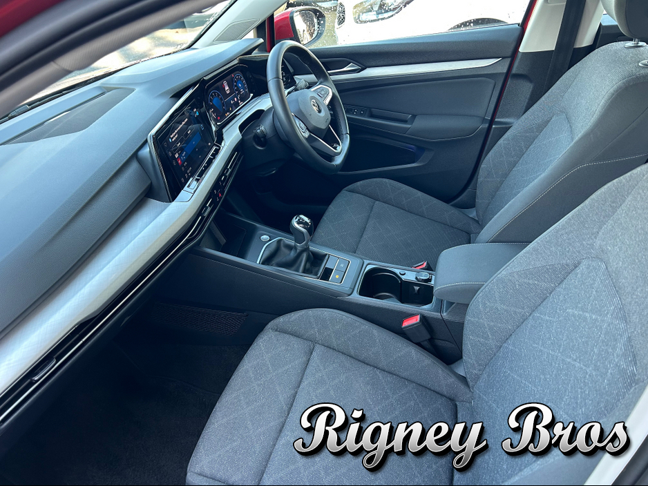 2022 Volkswagen Golf 1.5L Petrol For Sale Images