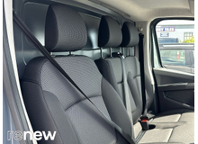 2025 Renault Trafic 2.0L Diesel For Sale Images