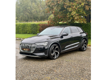 Audi e-tron Sport 50 Technik Quattro