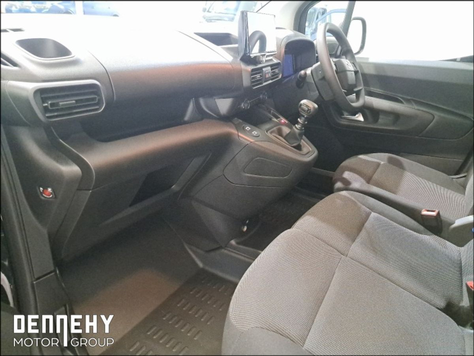 2025 Opel Combo 1.5L Diesel For Sale Images