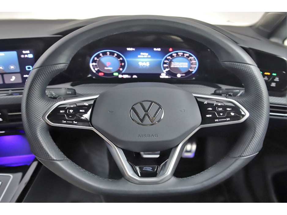 Volkswagen Golf 1.0ETSI DSG R-LINE MK8 MILD-HYBRID *HUP*HALF LEATHER SPORT SEATS* — thumbnail 18