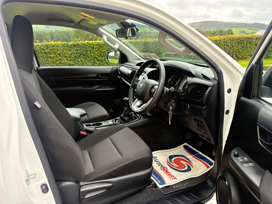 2023 Toyota Hilux 2.4L Diesel For Sale Images