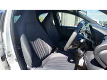 2020 Toyota Yaris 1L Petrol For Sale Images