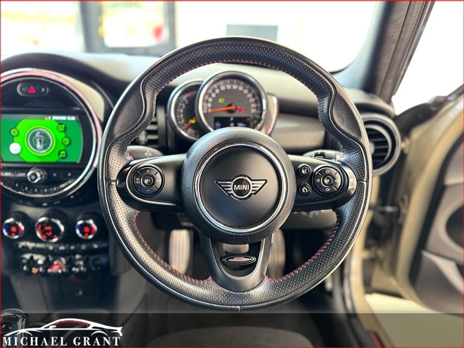 2020 MINI Hatch 1.5L Petrol For Sale Images