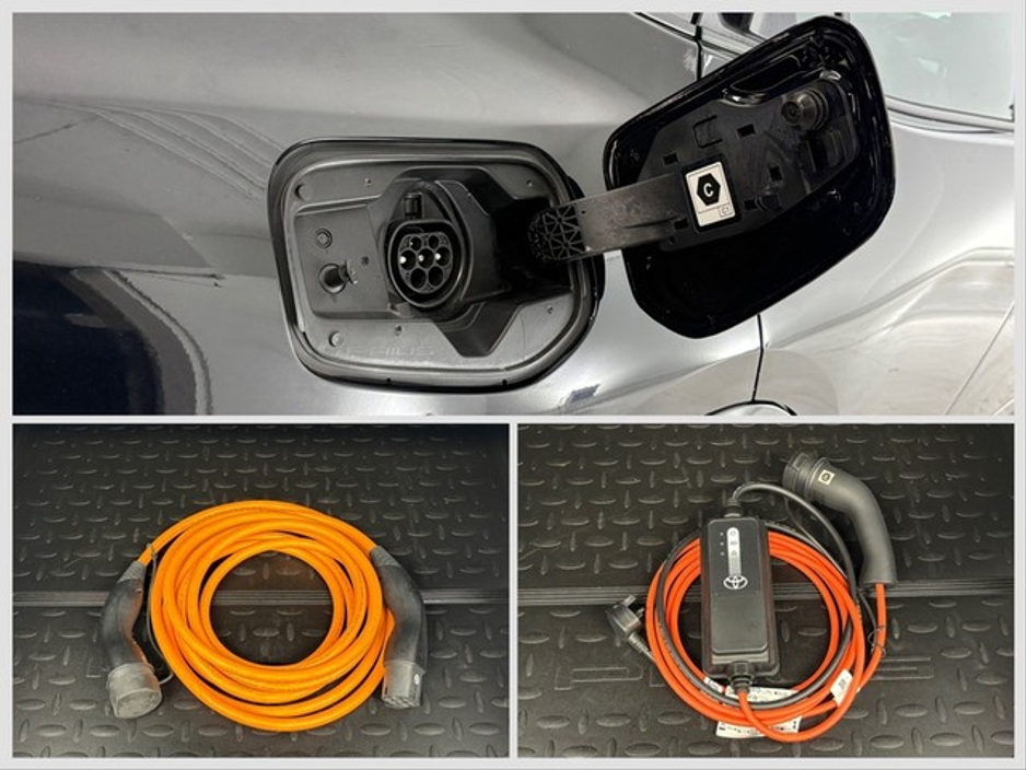 Toyota Prius Plug-In Hybrid — thumbnail 6