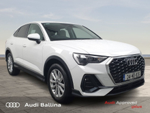 Audi Q3 SB SE Auto WITH Comfort Pack...