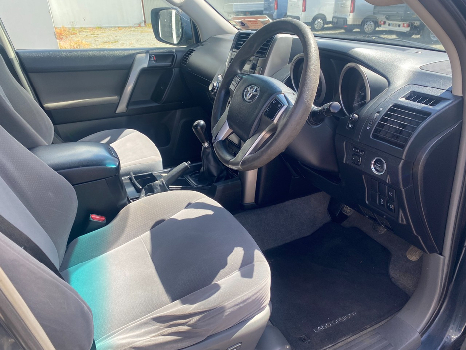 2011 Toyota Landcruiser 3L Diesel For Sale Images